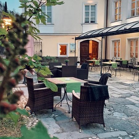 Hotel Md Камнік Екстер'єр фото
