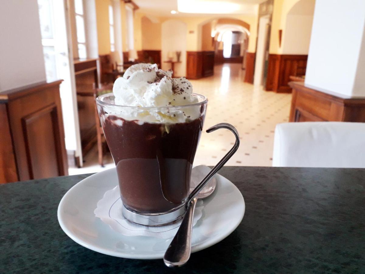 Hotel Md Камнік Екстер'єр фото