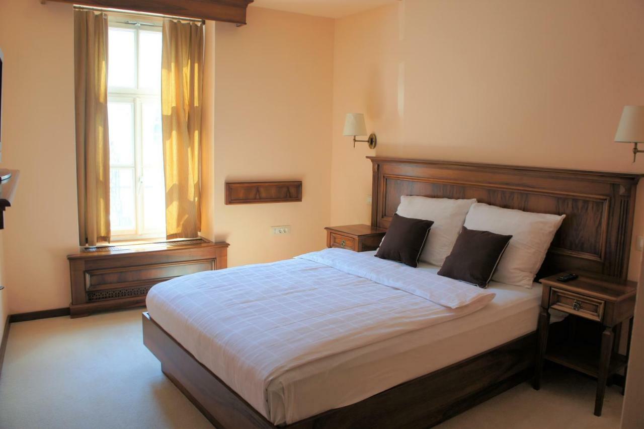Hotel Md Камнік Екстер'єр фото